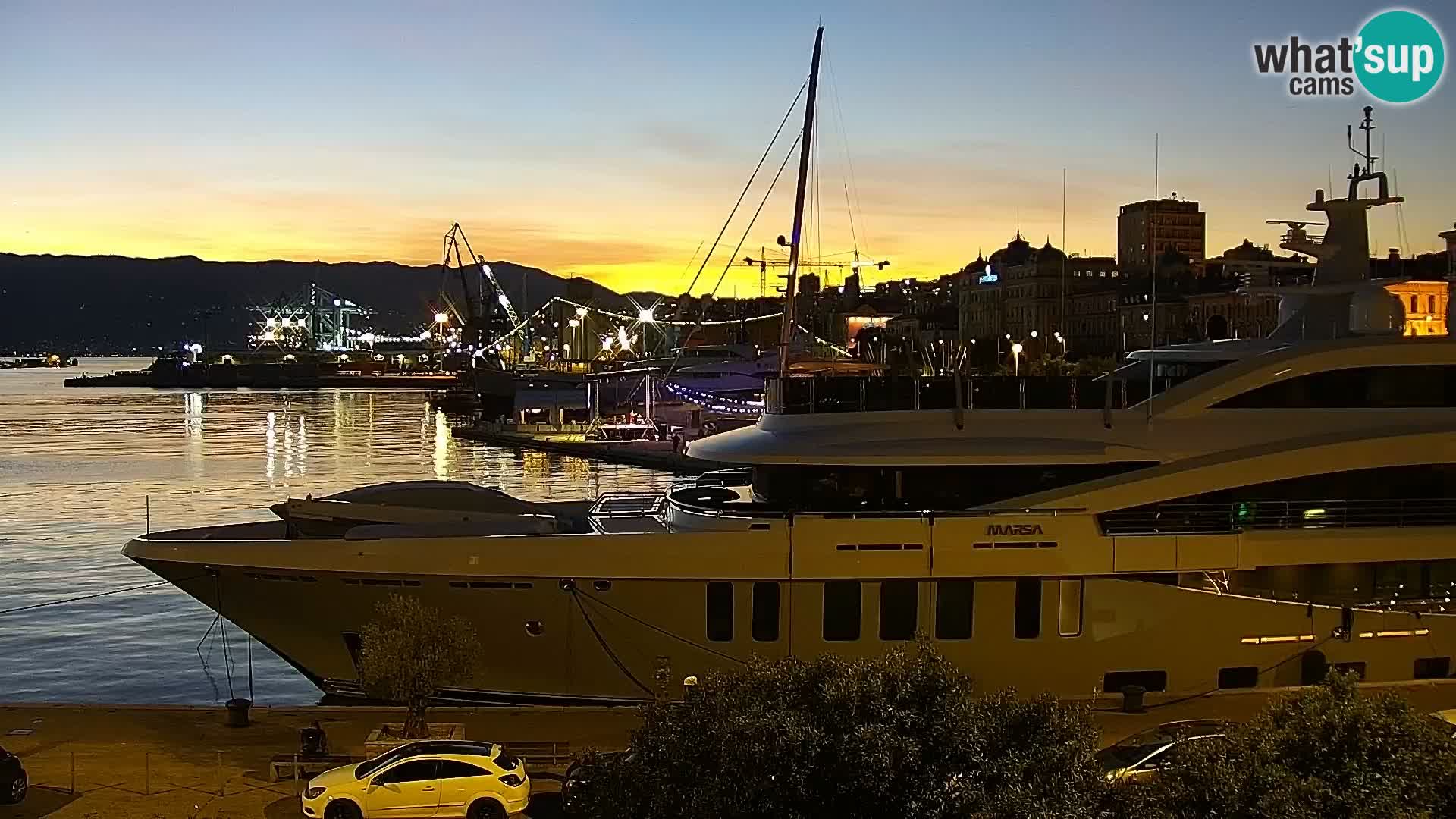La Riva y Marina en Rijeka – Webcam en vivo Croacia