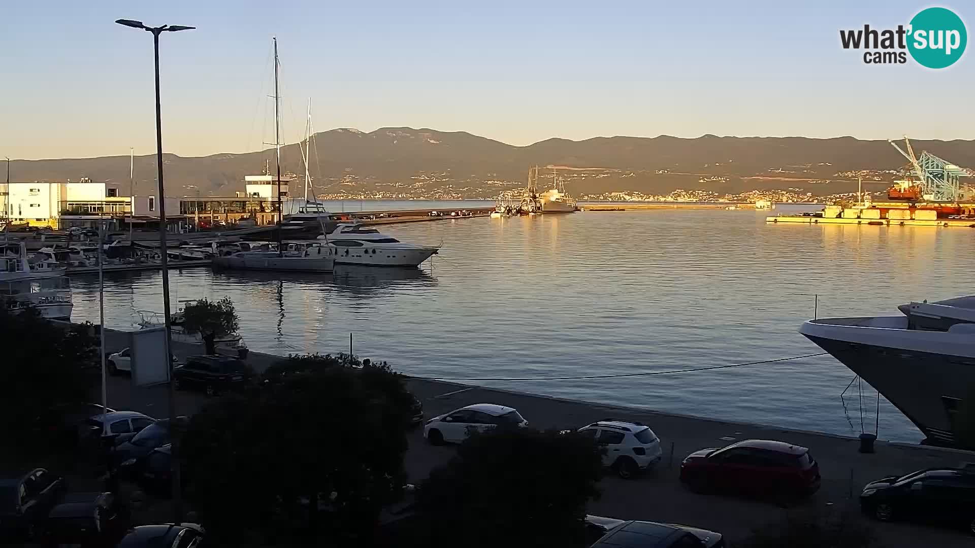 La Riva y Marina en Rijeka – Webcam en vivo Croacia