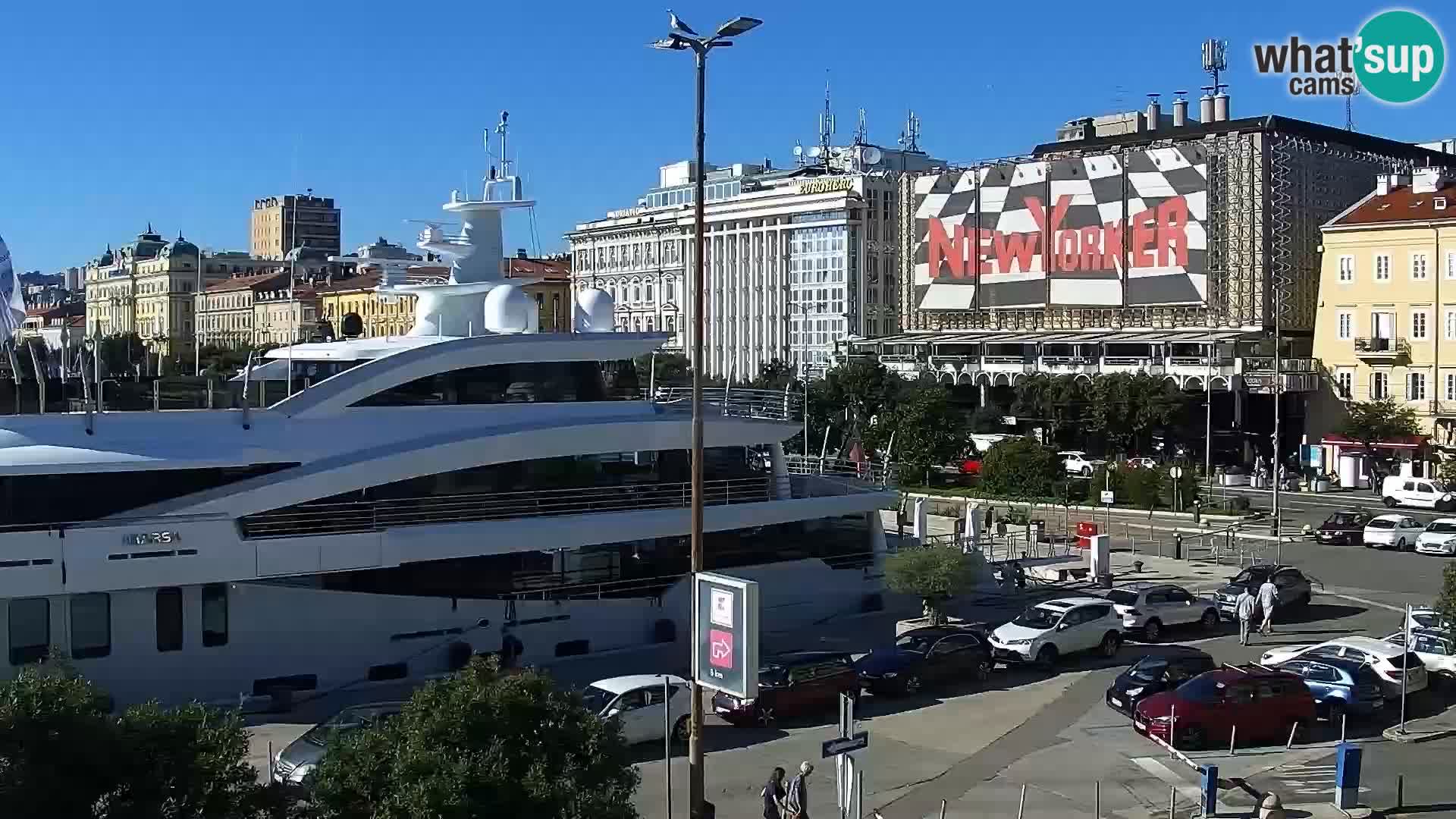 Riva i Marina u Rijeci – Web kamera uživo u Hrvatskoj
