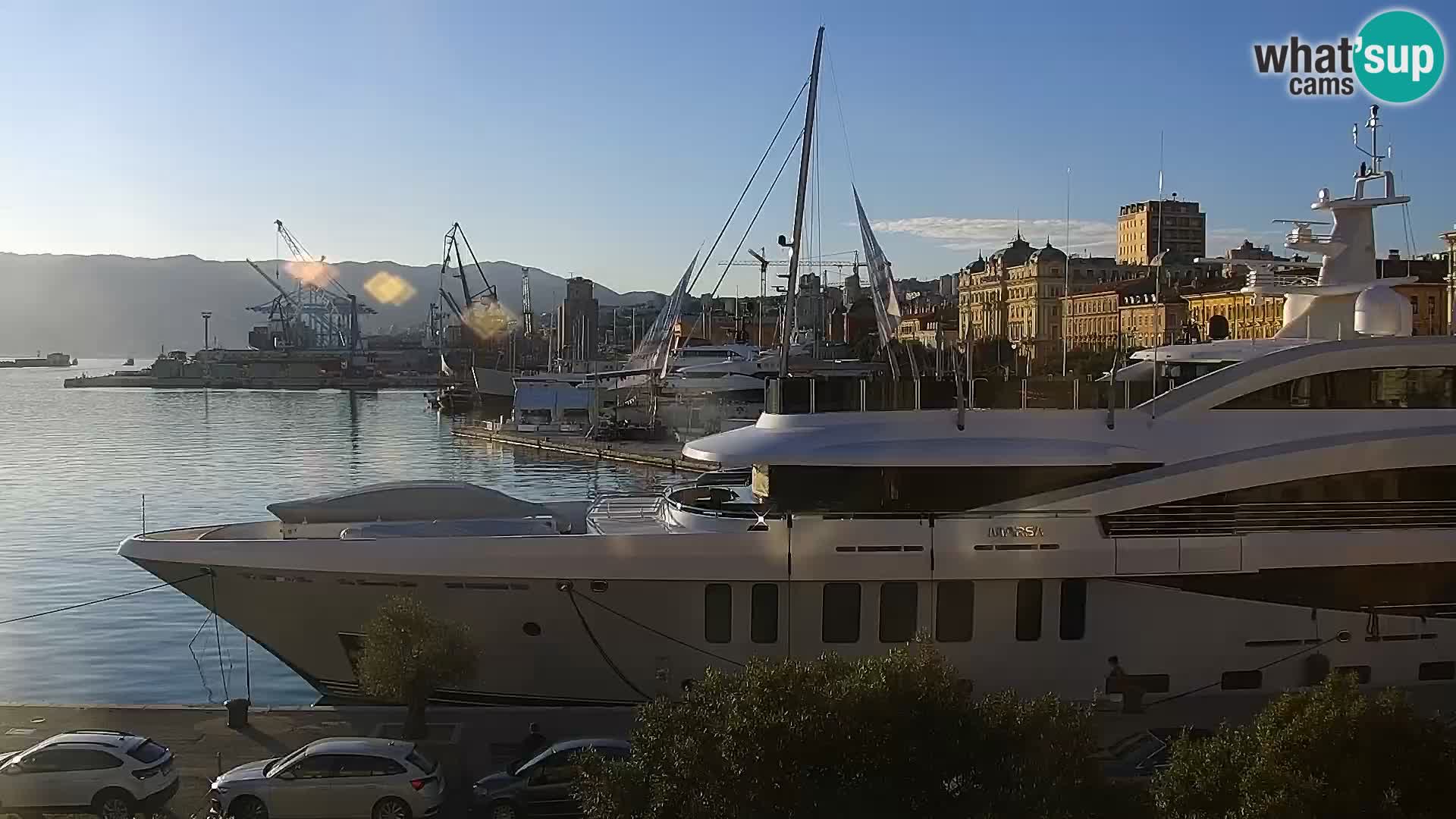 La Riva et Marina à Rijeka – Live Webcam Croatie