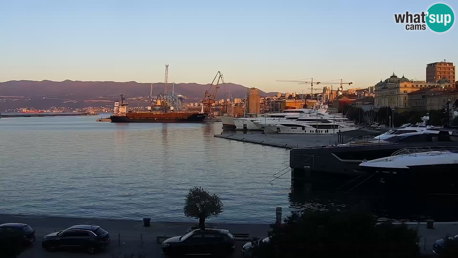 La Riva e la Marina a Rijeka (Fiume) – Live Webcam Croazia