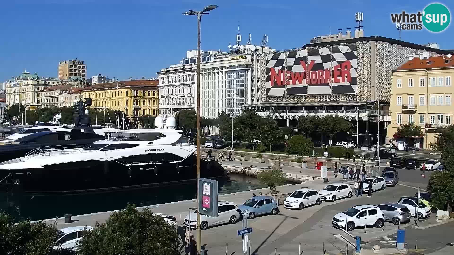 Riva in Marina v Reki – Spletna kamera v živo Hrvaška