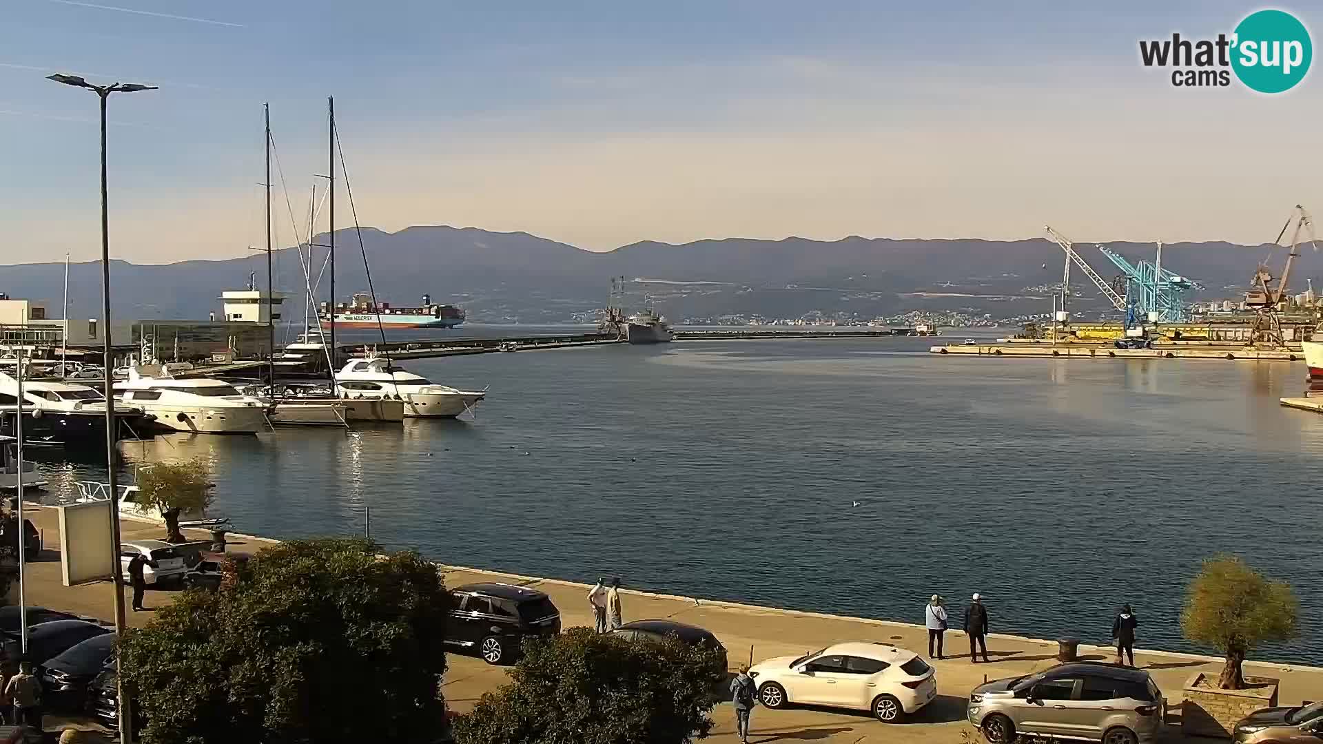 Riva i Marina u Rijeci – Web kamera uživo u Hrvatskoj