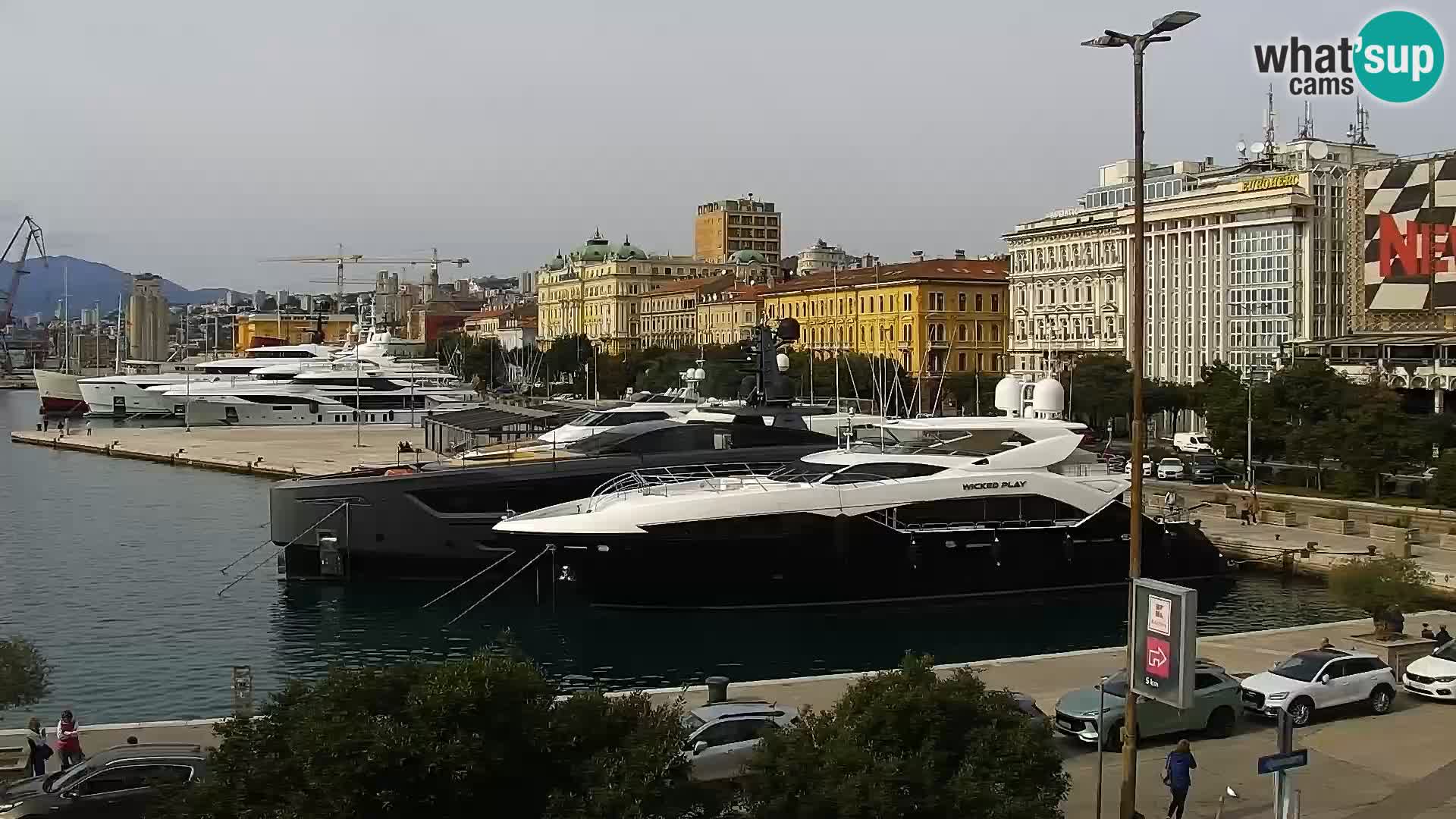 La Riva y Marina en Rijeka – Webcam en vivo Croacia
