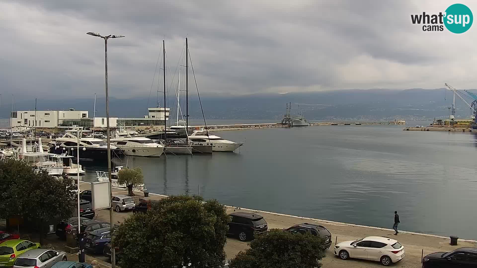 La Riva y Marina en Rijeka – Webcam en vivo Croacia