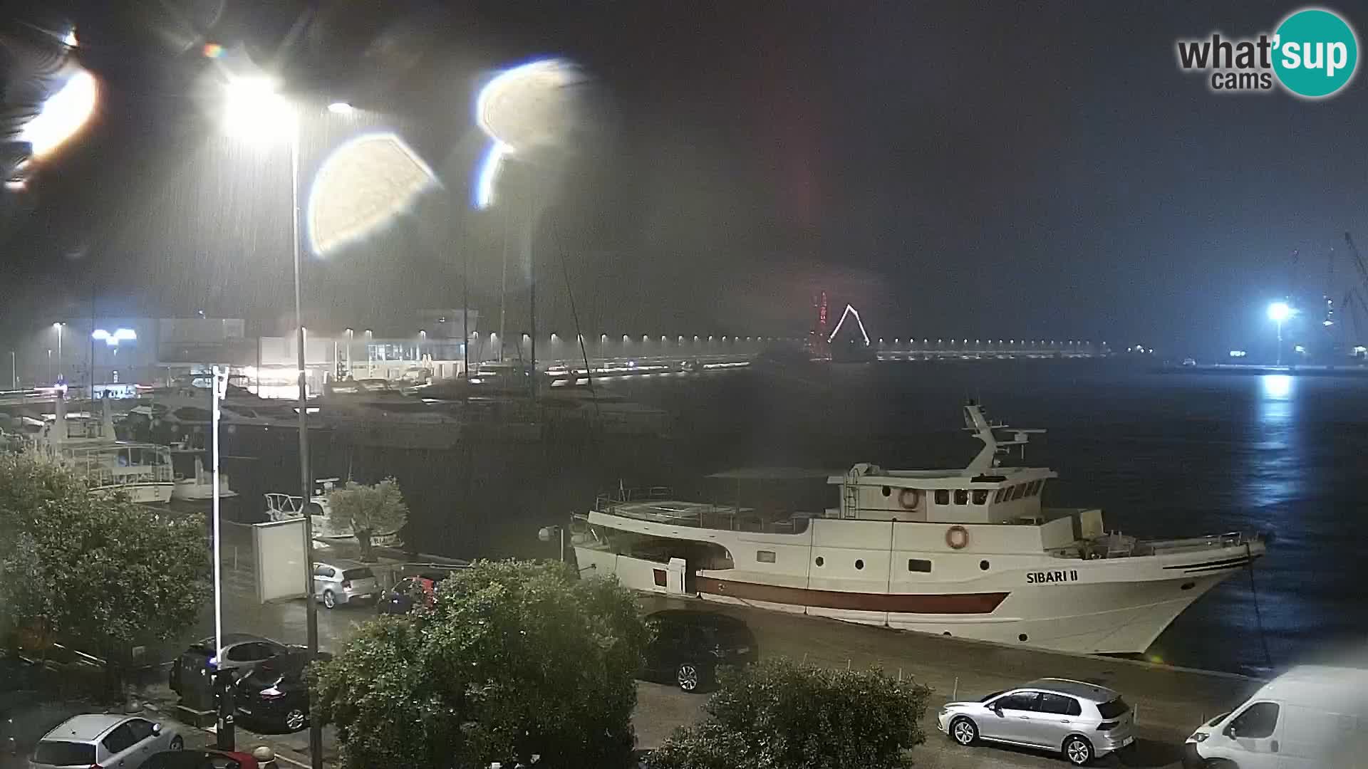Riva in Marina v Reki – Spletna kamera v živo Hrvaška