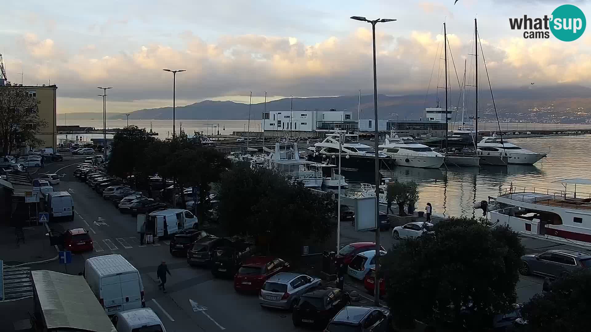 La Riva e la Marina a Rijeka (Fiume) – Live Webcam Croazia