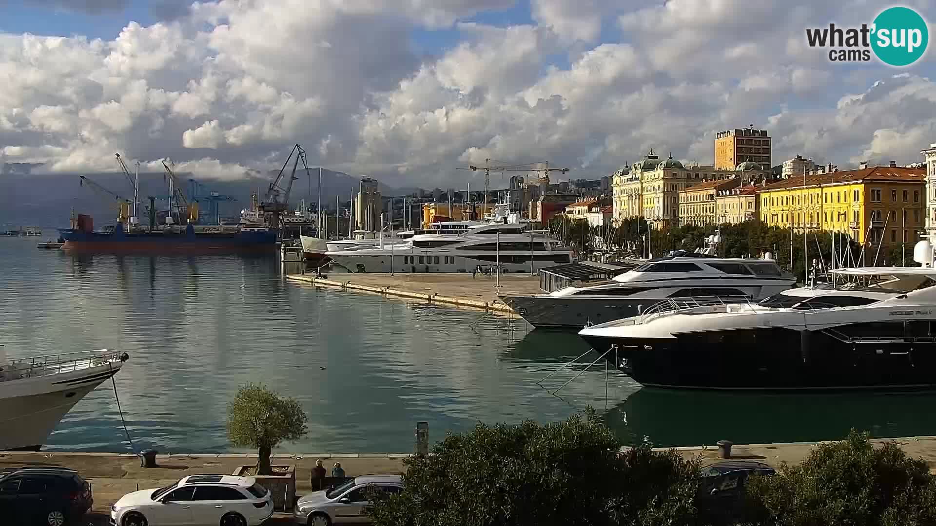 La Riva y Marina en Rijeka – Webcam en vivo Croacia