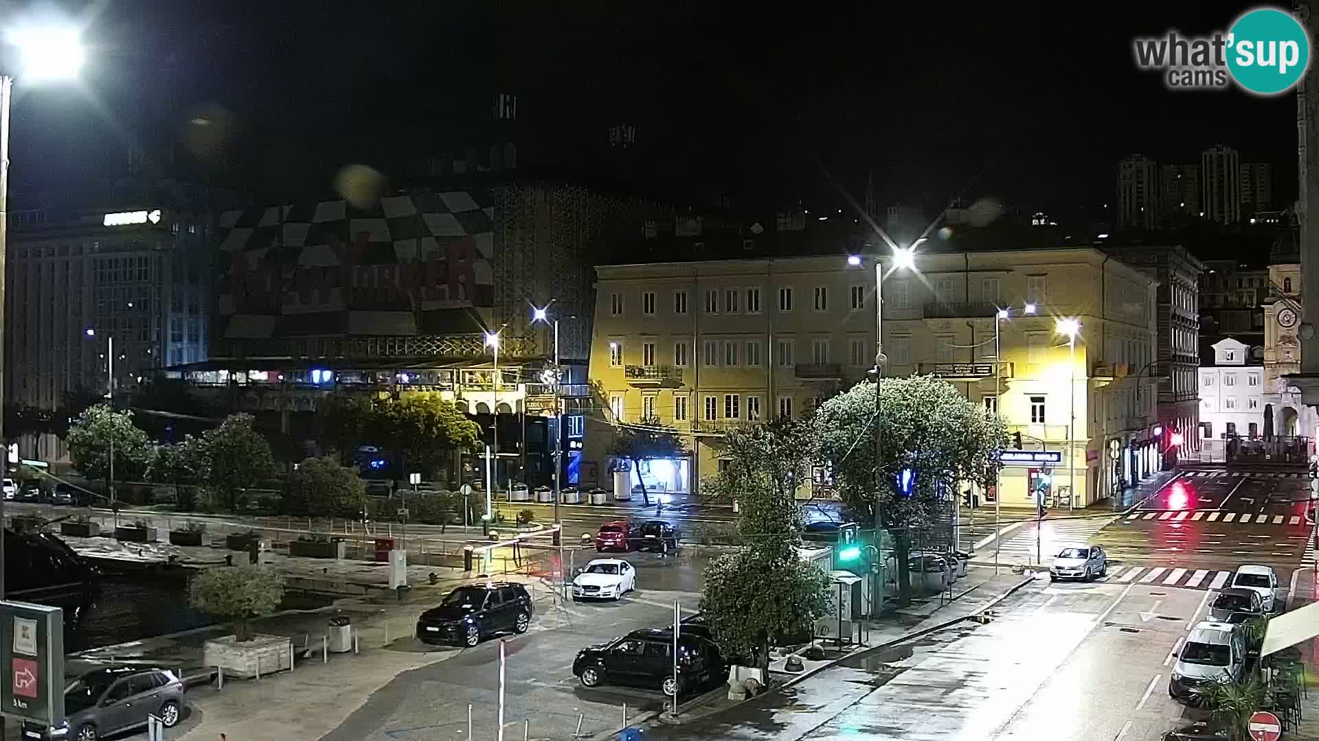 Riva in Marina v Reki – Spletna kamera v živo Hrvaška