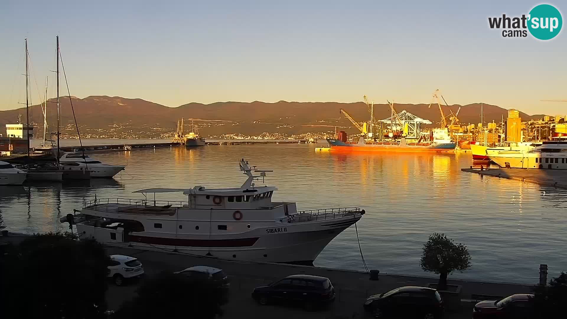 La Riva y Marina en Rijeka – Webcam en vivo Croacia