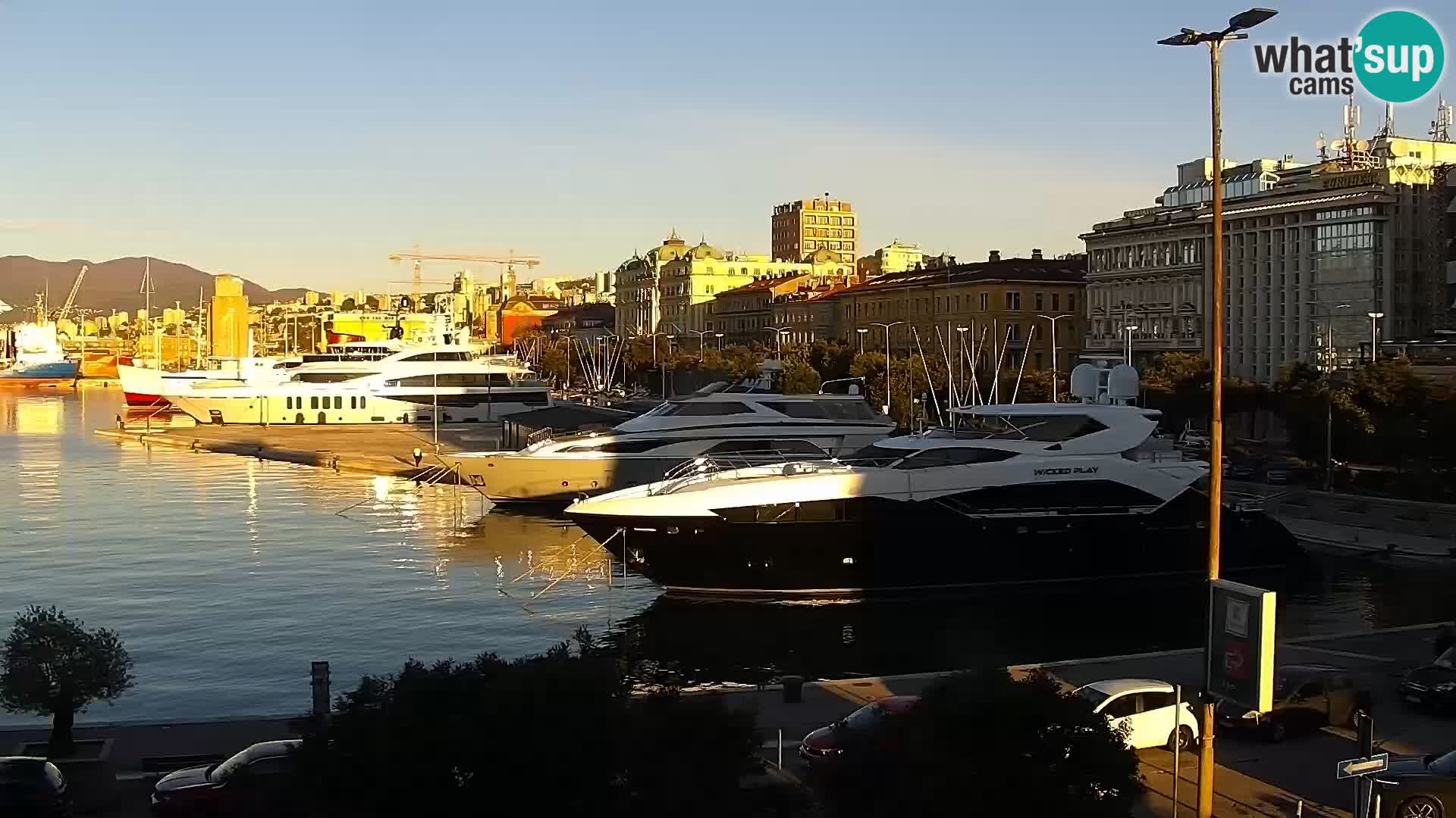La Riva et Marina à Rijeka – Live Webcam Croatie