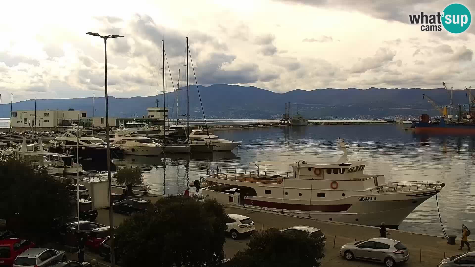 La Riva y Marina en Rijeka – Webcam en vivo Croacia