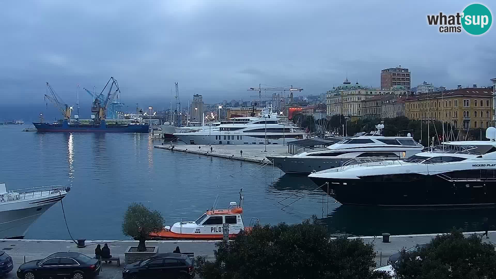La Riva et Marina à Rijeka – Live Webcam Croatie
