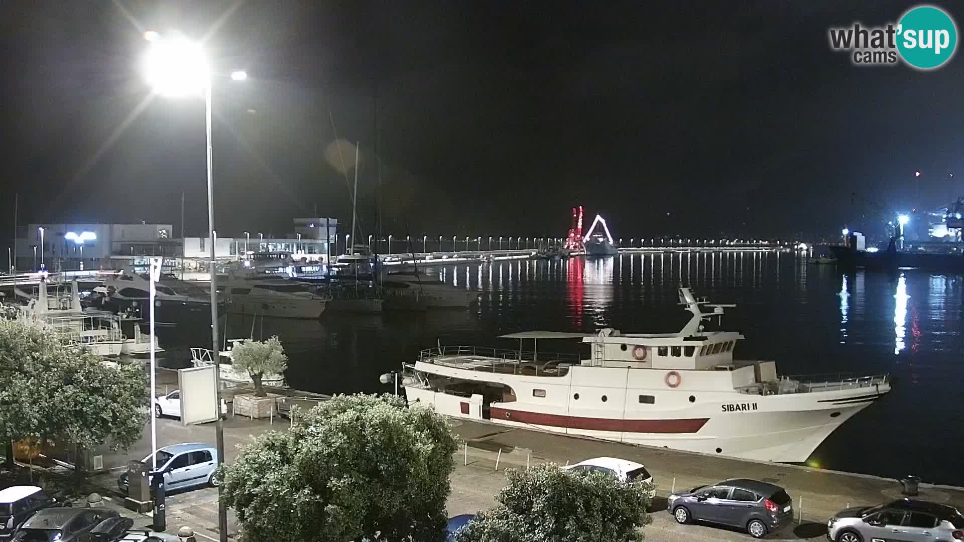 Riva i Marina u Rijeci – Web kamera uživo u Hrvatskoj