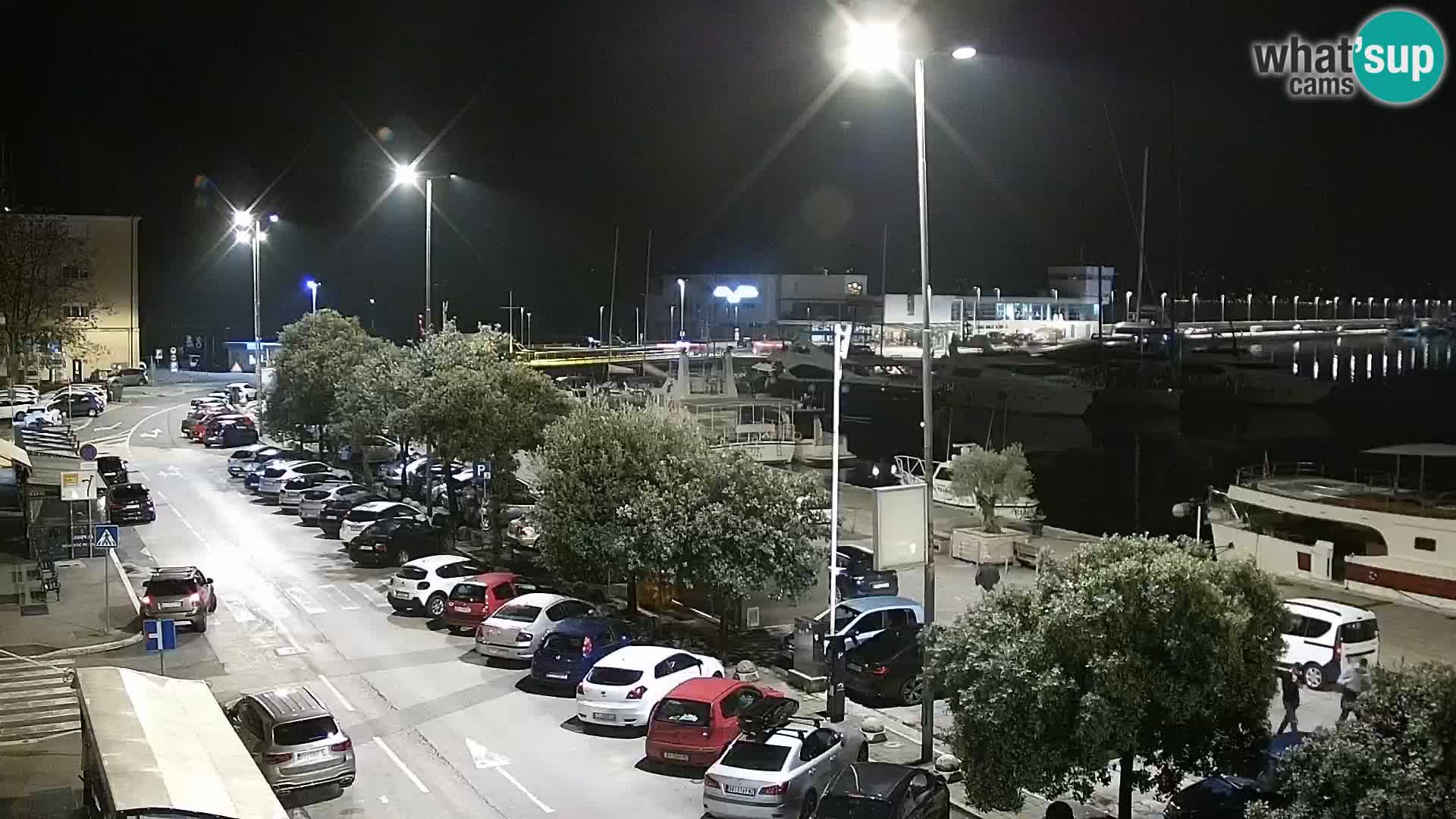 Riva in Marina v Reki – Spletna kamera v živo Hrvaška