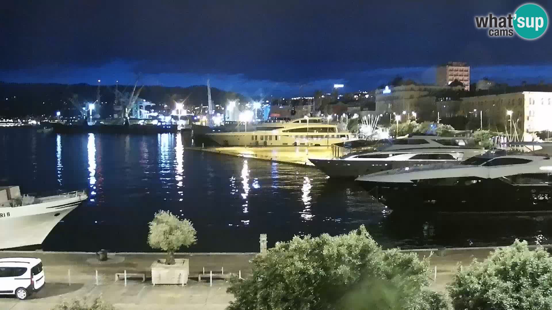 La Riva y Marina en Rijeka – Webcam en vivo Croacia