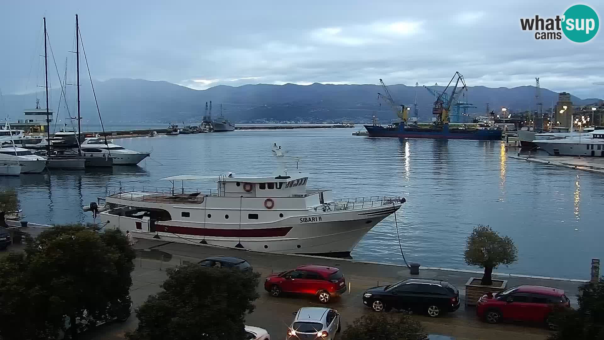 La Riva et Marina à Rijeka – Live Webcam Croatie