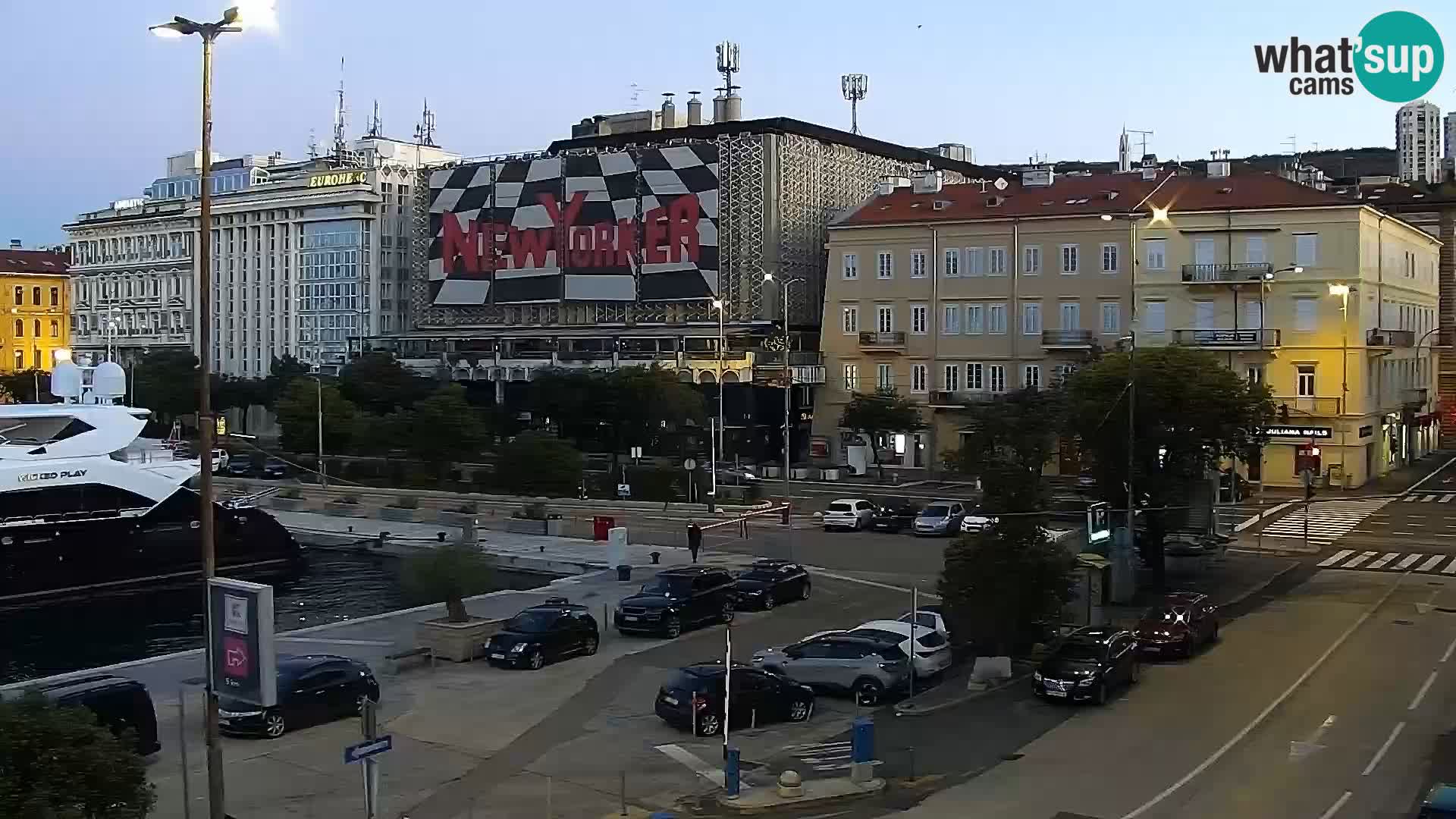 Riva i Marina u Rijeci – Web kamera uživo u Hrvatskoj