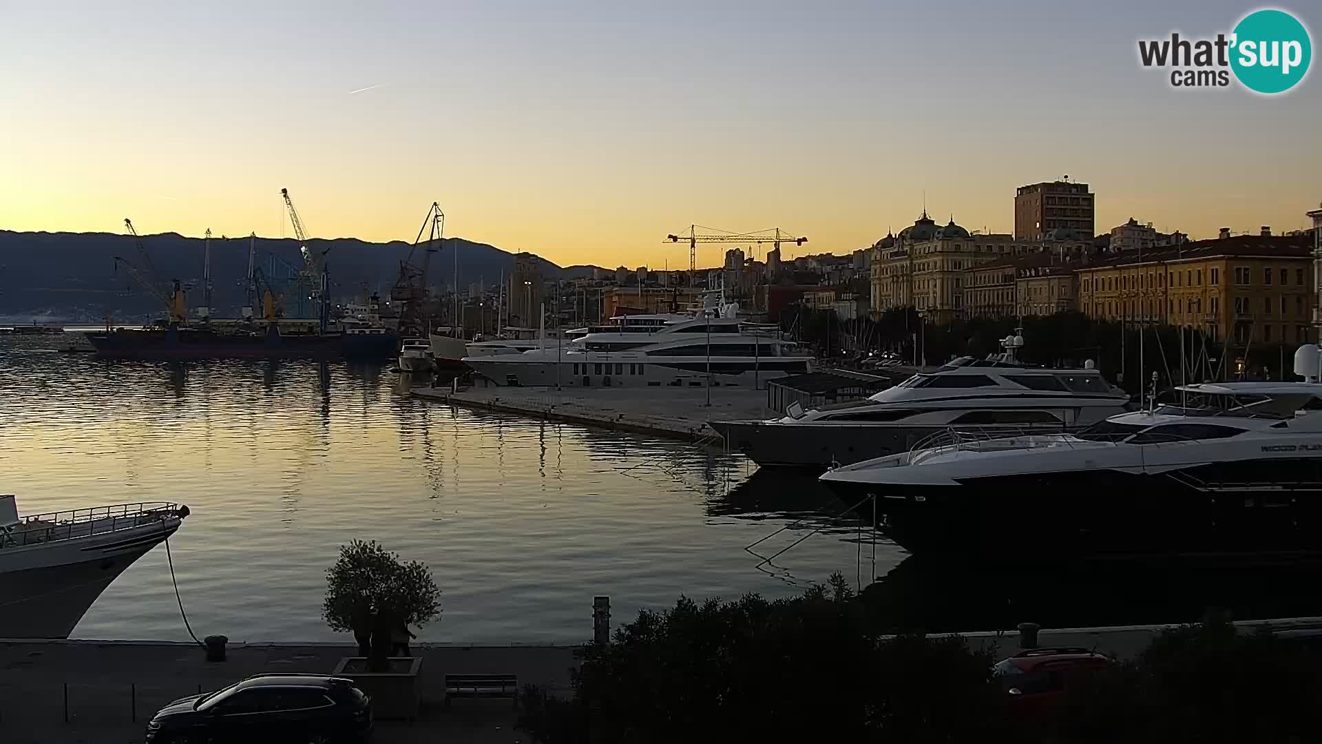 La Riva et Marina à Rijeka – Live Webcam Croatie