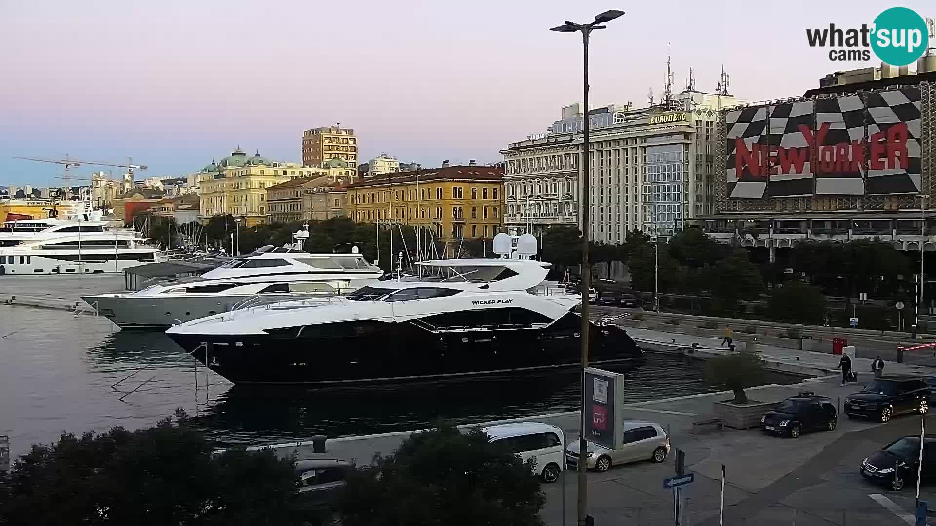 La Riva et Marina à Rijeka – Live Webcam Croatie