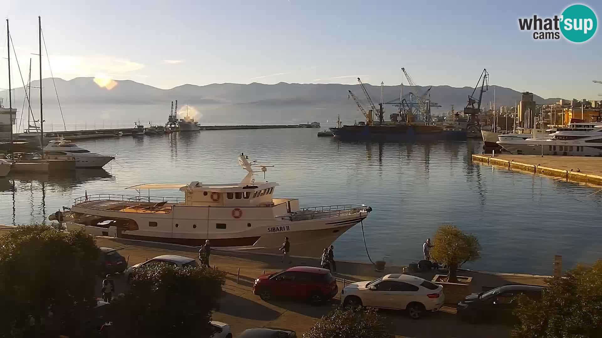 La Riva y Marina en Rijeka – Webcam en vivo Croacia
