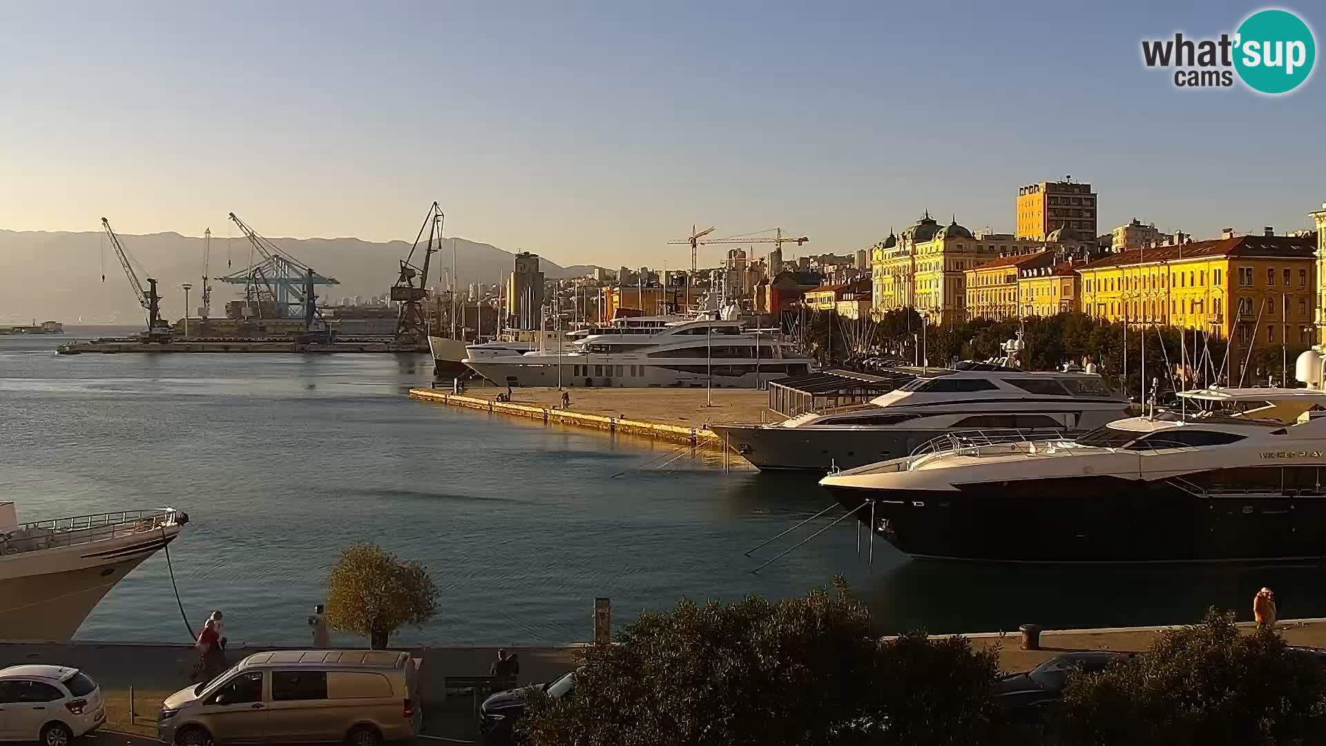 La Riva et Marina à Rijeka – Live Webcam Croatie