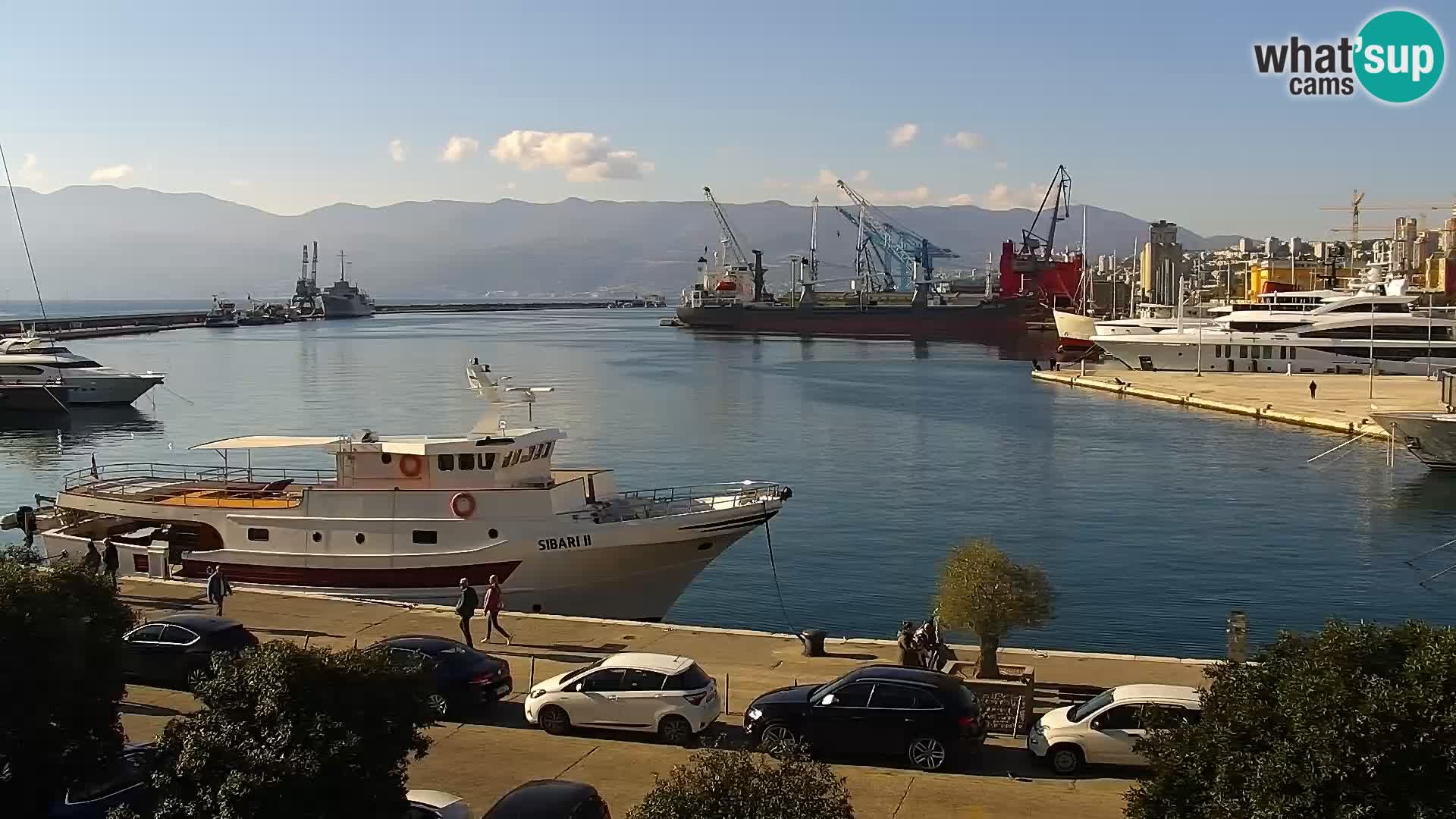 La Riva y Marina en Rijeka – Webcam en vivo Croacia