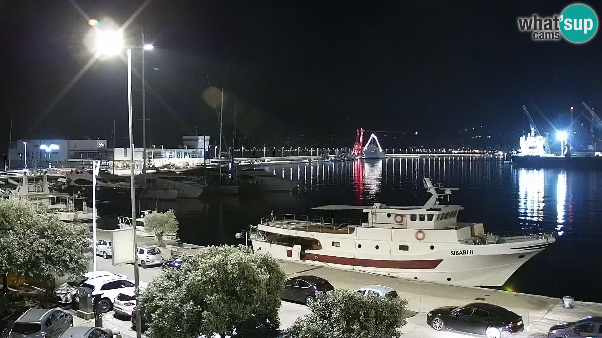 Riva i Marina u Rijeci – Web kamera uživo u Hrvatskoj