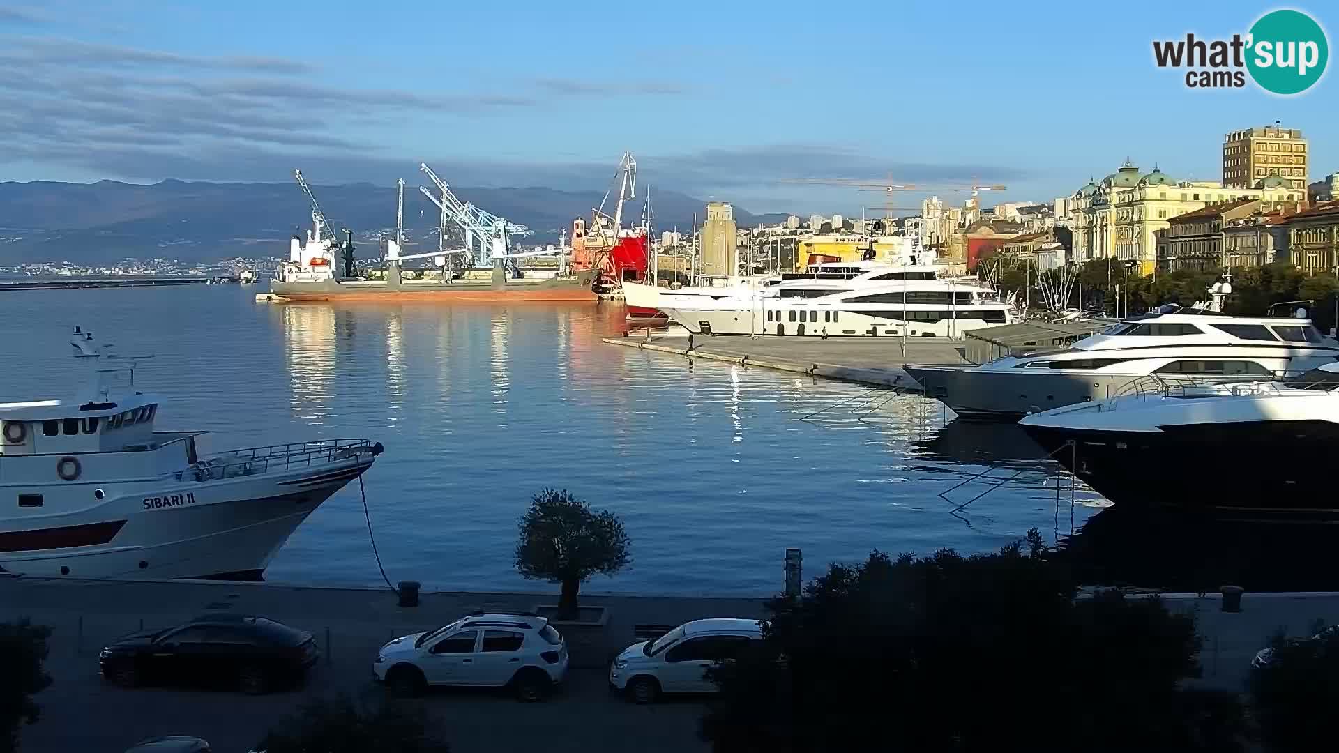 La Riva y Marina en Rijeka – Webcam en vivo Croacia