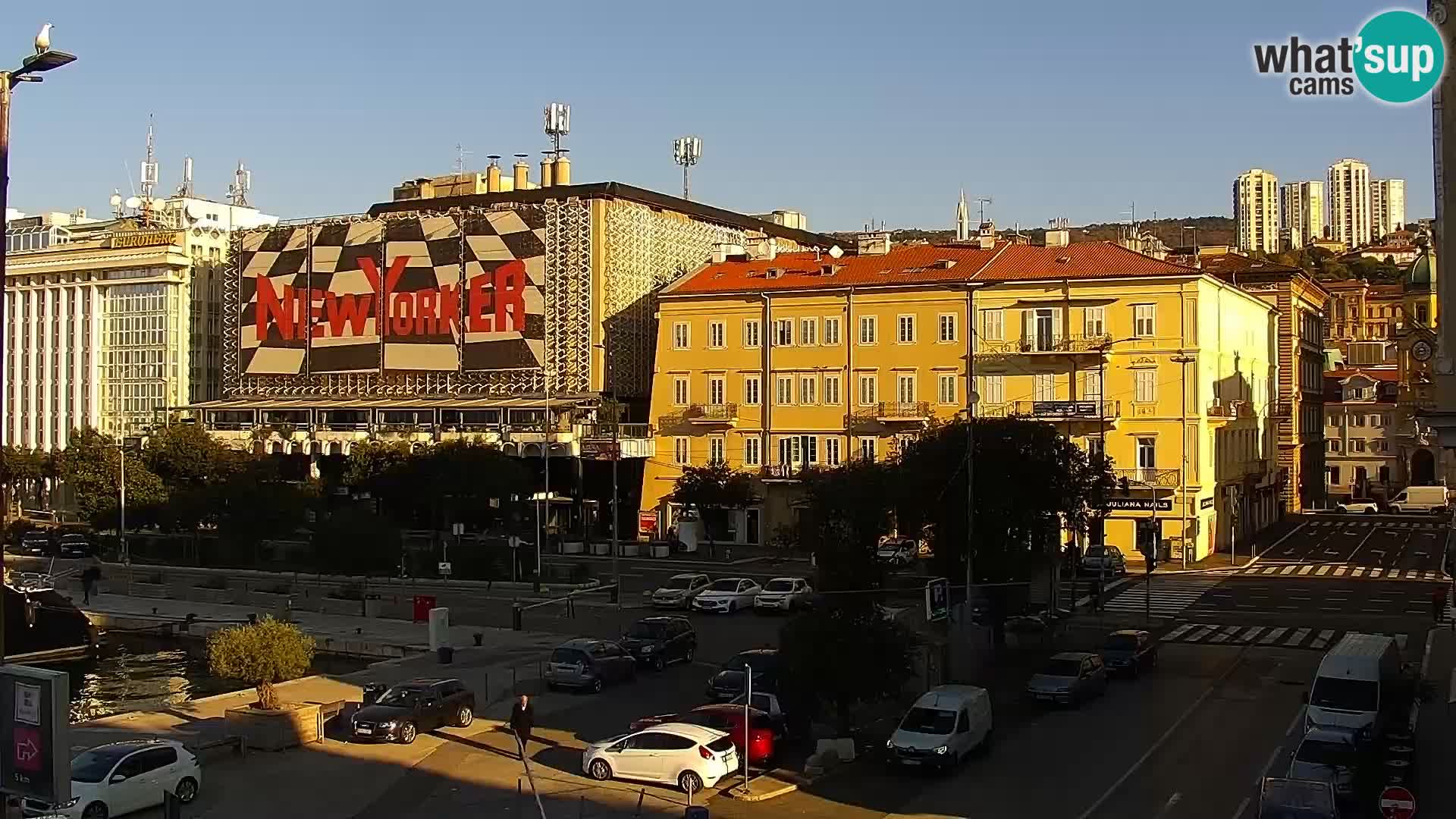 Riva i Marina u Rijeci – Web kamera uživo u Hrvatskoj