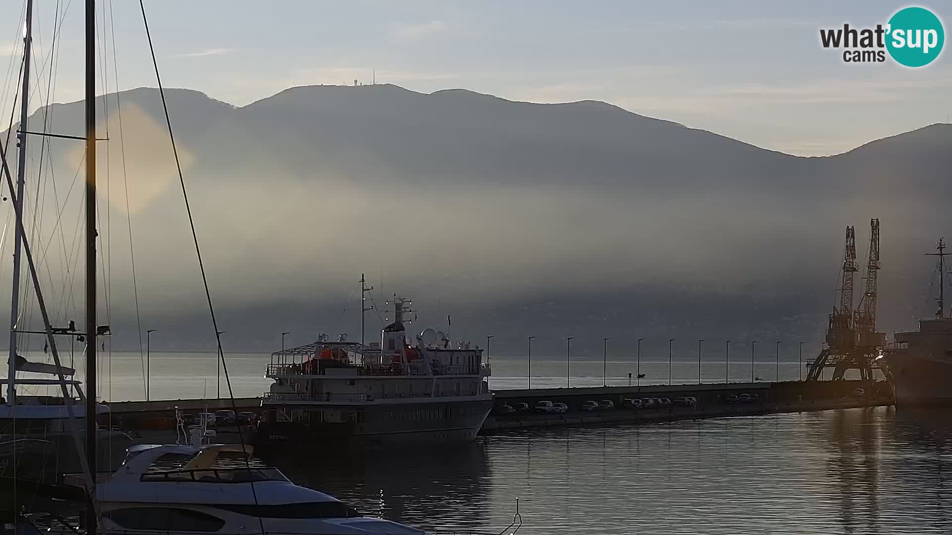 La Riva e la Marina a Rijeka (Fiume) – Live Webcam Croazia