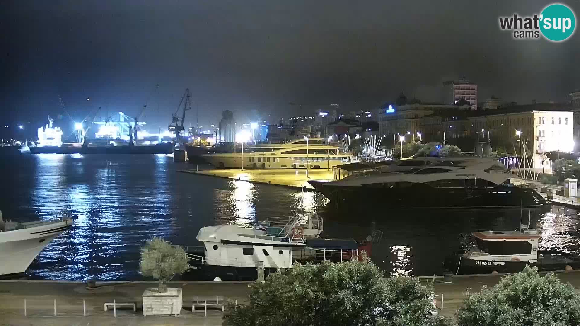 La Riva y Marina en Rijeka – Webcam en vivo Croacia