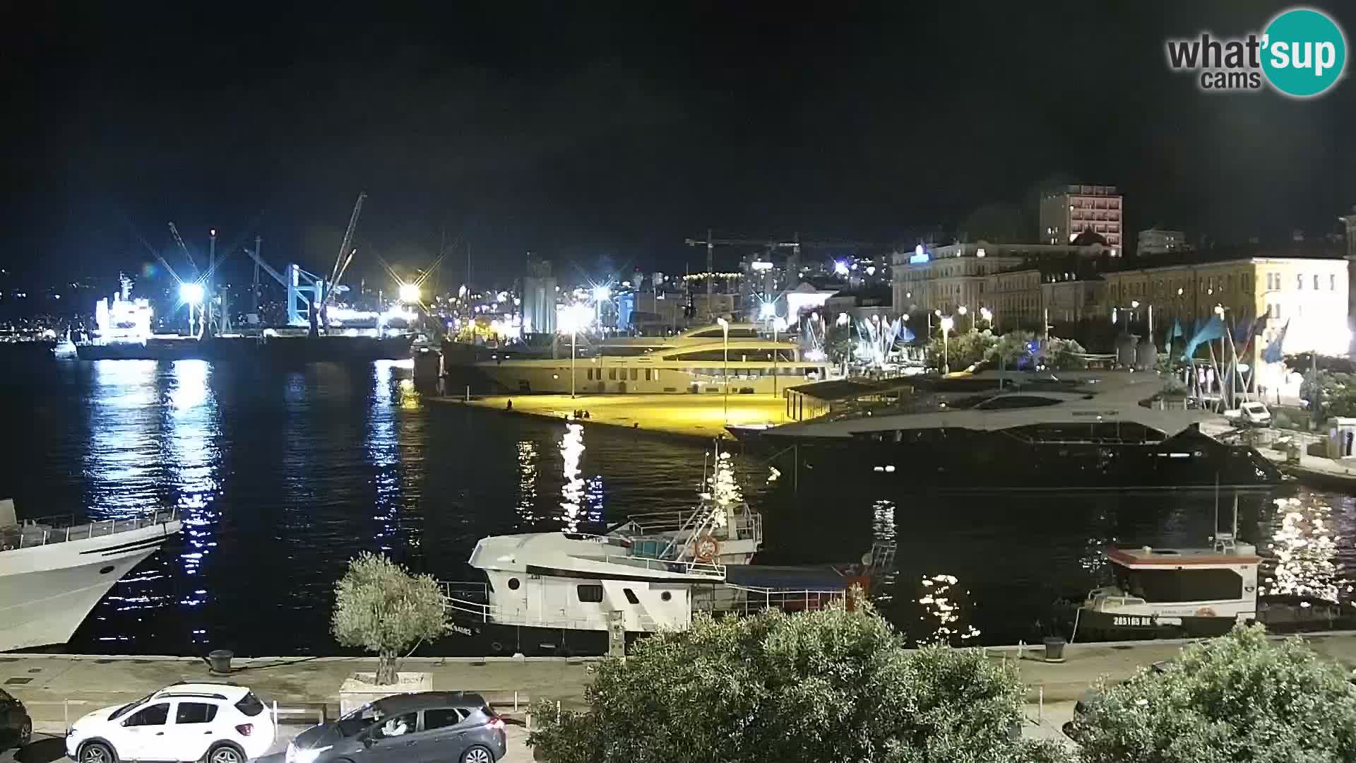 Riva i Marina u Rijeci – Web kamera uživo u Hrvatskoj