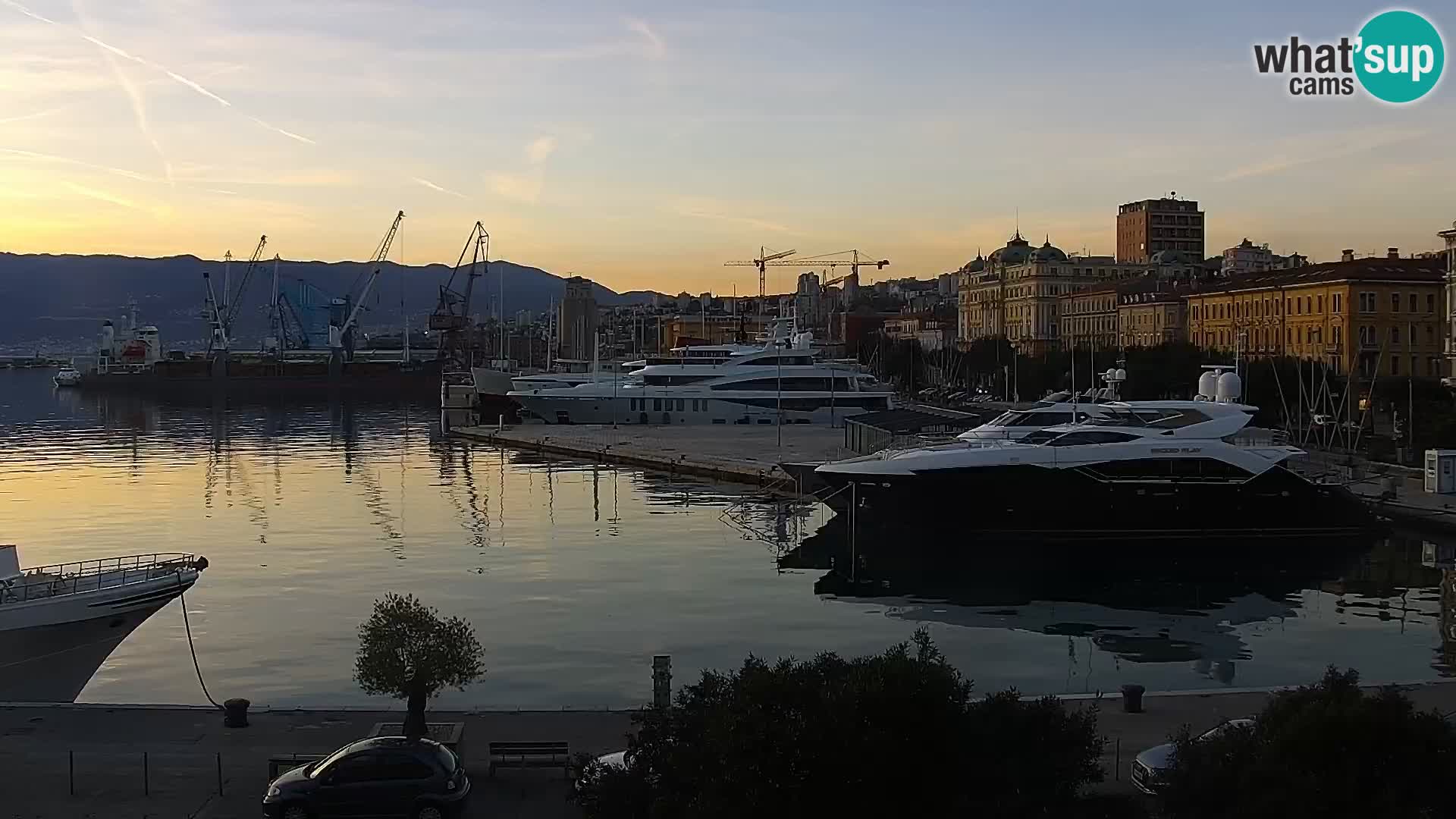 La Riva e la Marina a Rijeka (Fiume) – Live Webcam Croazia