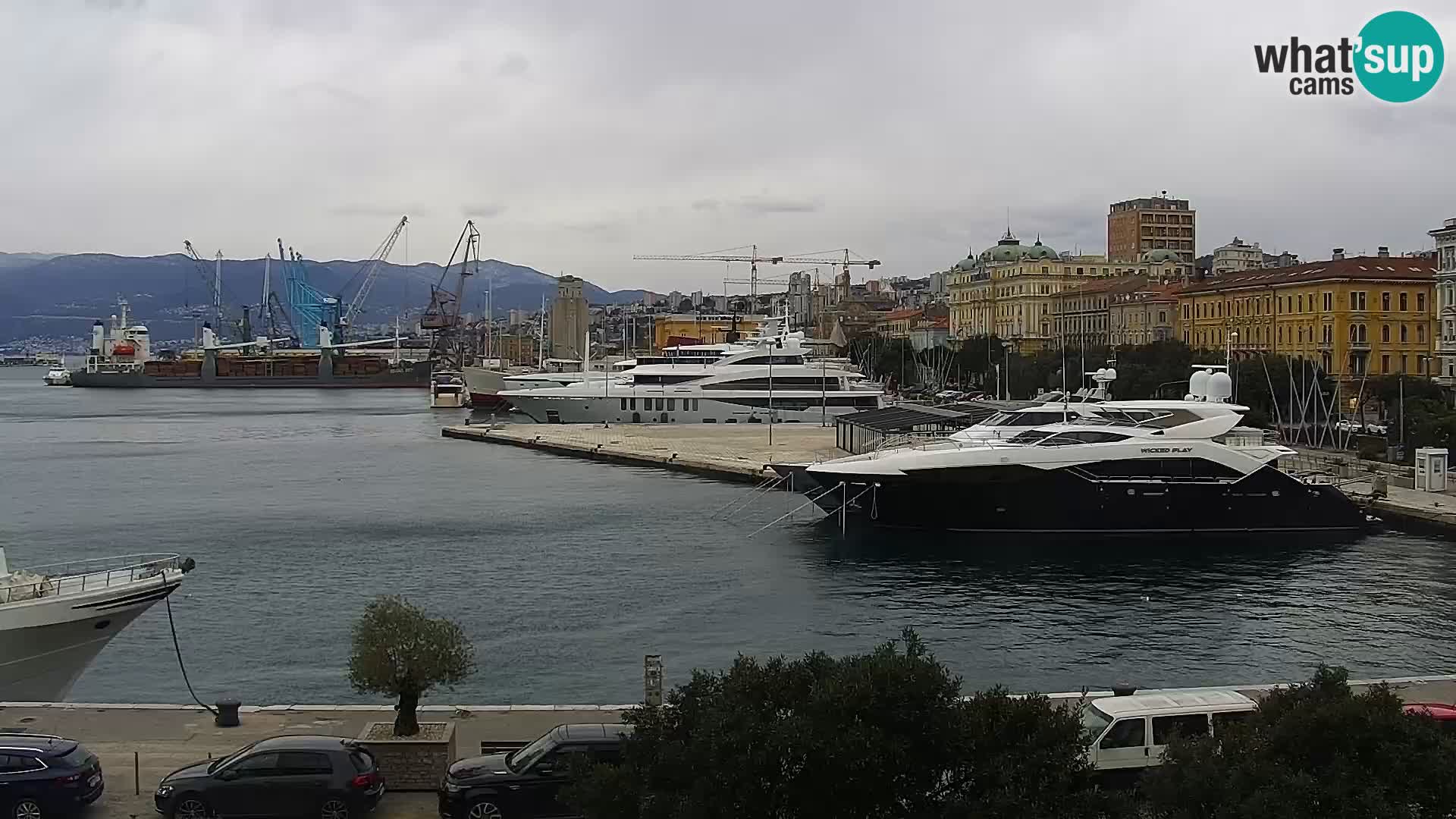 La Riva e la Marina a Rijeka (Fiume) – Live Webcam Croazia