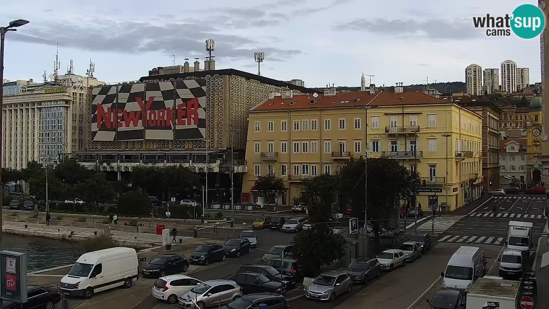 Riva i Marina u Rijeci – Web kamera uživo u Hrvatskoj