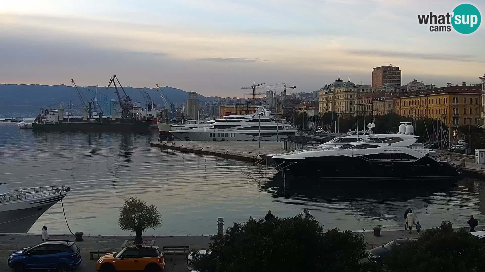 La Riva e la Marina a Rijeka (Fiume) – Live Webcam Croazia