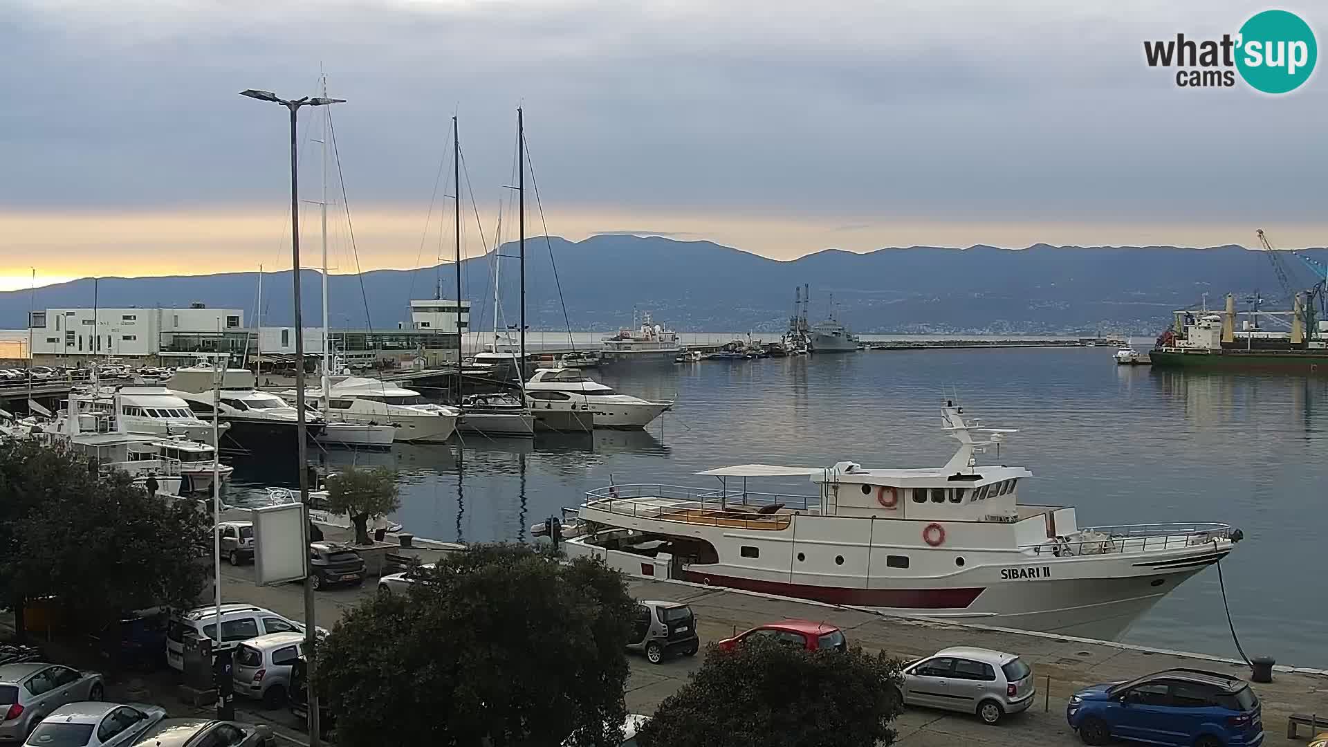 La Riva y Marina en Rijeka – Webcam en vivo Croacia