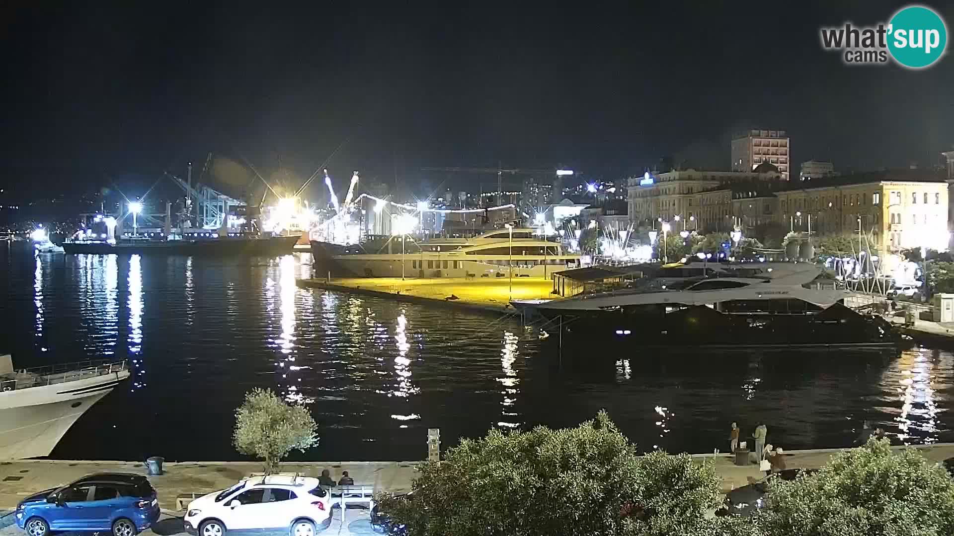 Riva in Marina v Reki – Spletna kamera v živo Hrvaška