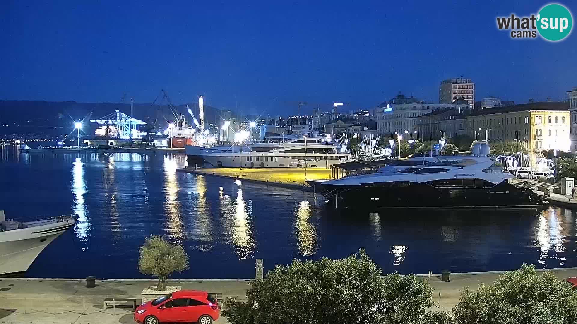 La Riva y Marina en Rijeka – Webcam en vivo Croacia