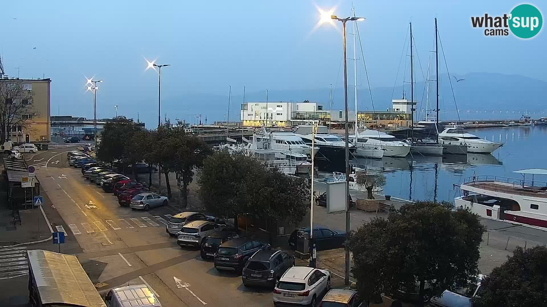 La Riva et Marina à Rijeka – Live Webcam Croatie