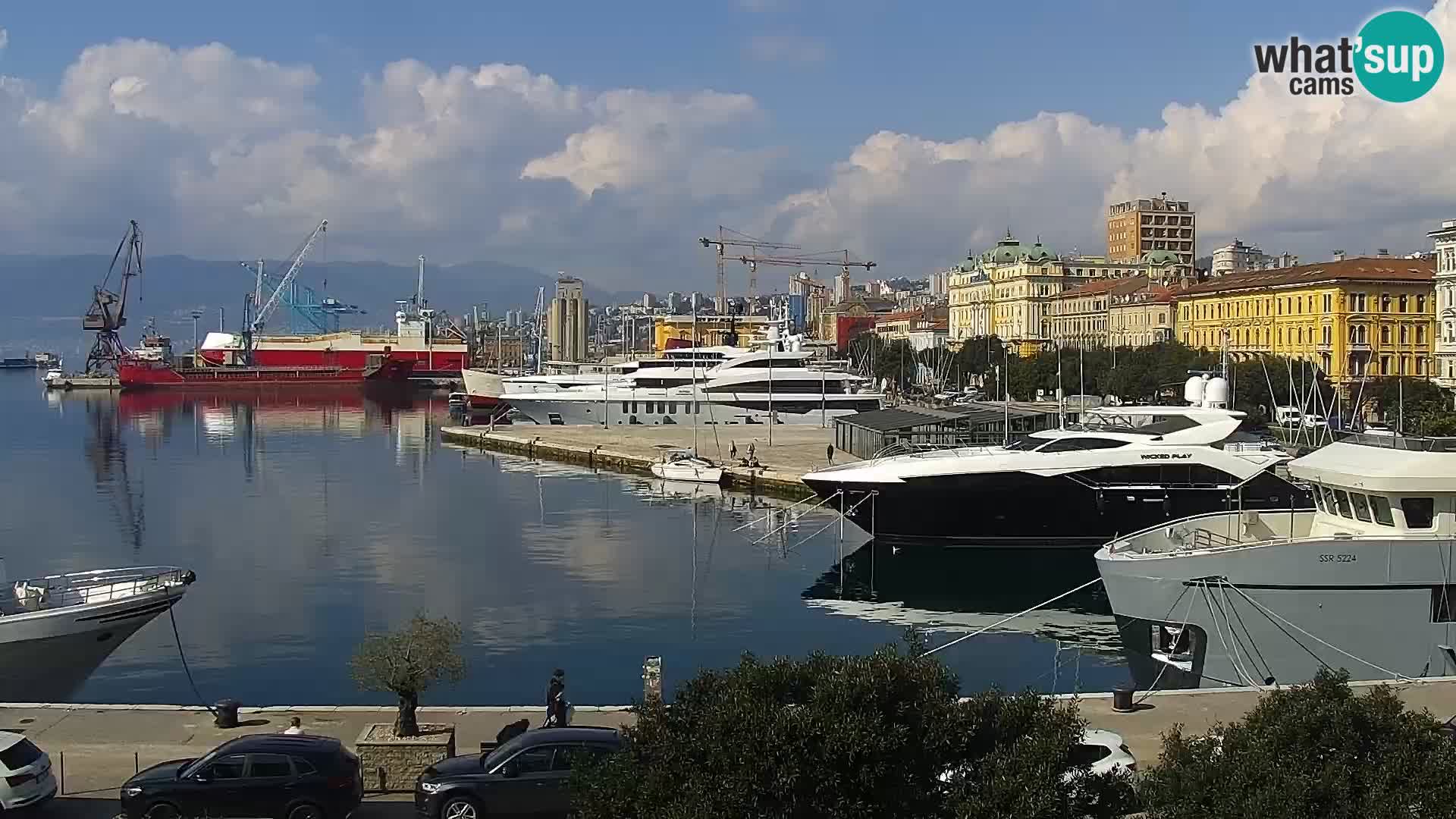 La Riva y Marina en Rijeka – Webcam en vivo Croacia