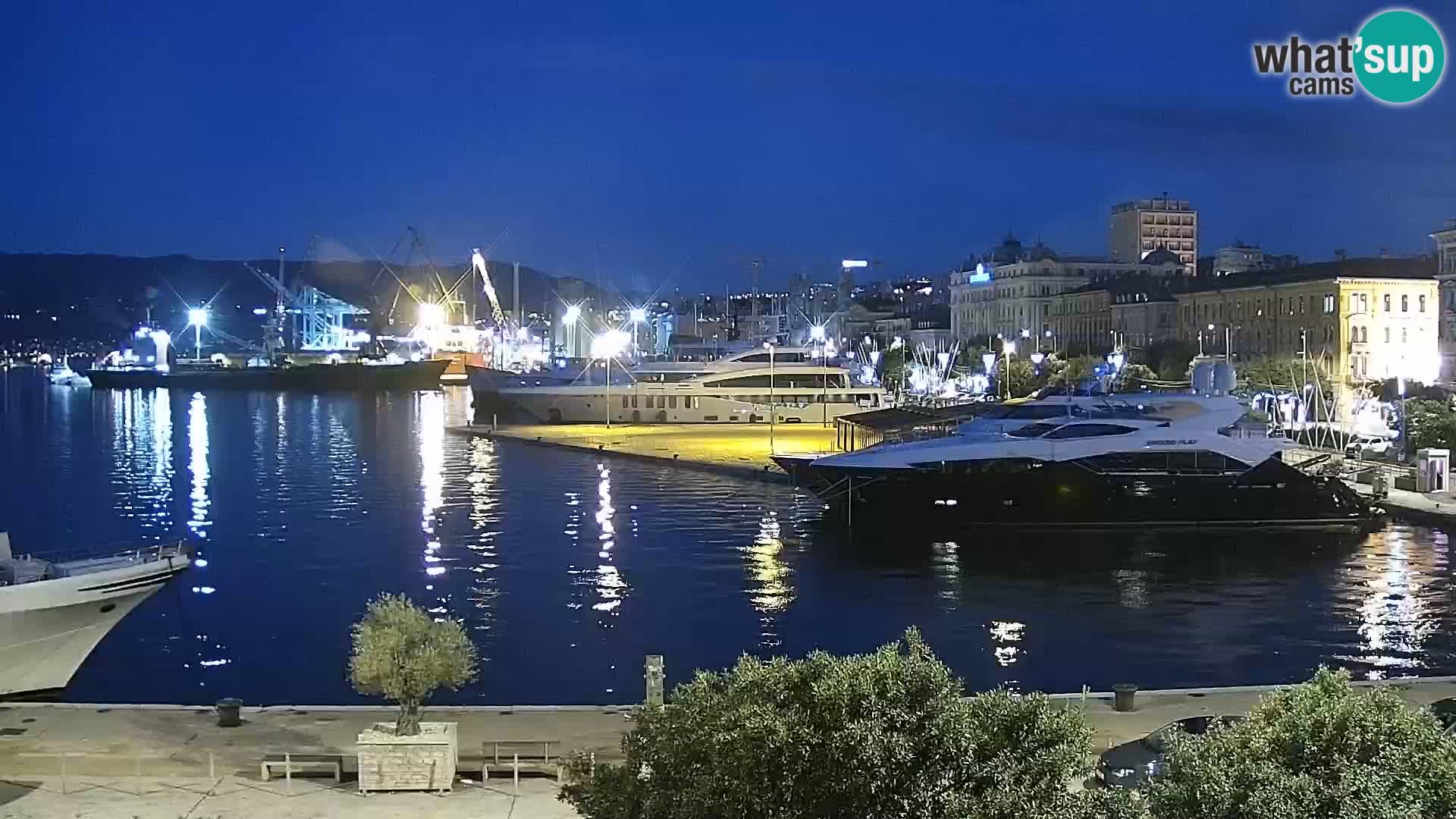 La Riva et Marina à Rijeka – Live Webcam Croatie