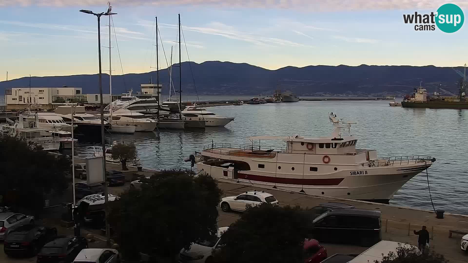 La Riva y Marina en Rijeka – Webcam en vivo Croacia