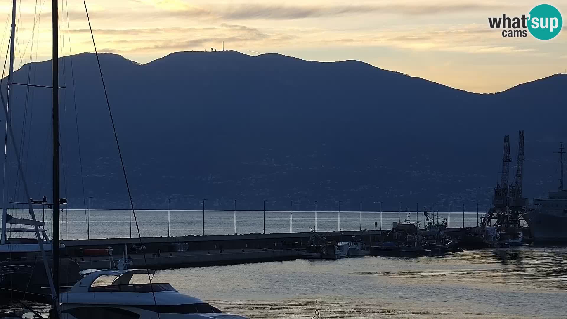 La Riva e la Marina a Rijeka (Fiume) – Live Webcam Croazia