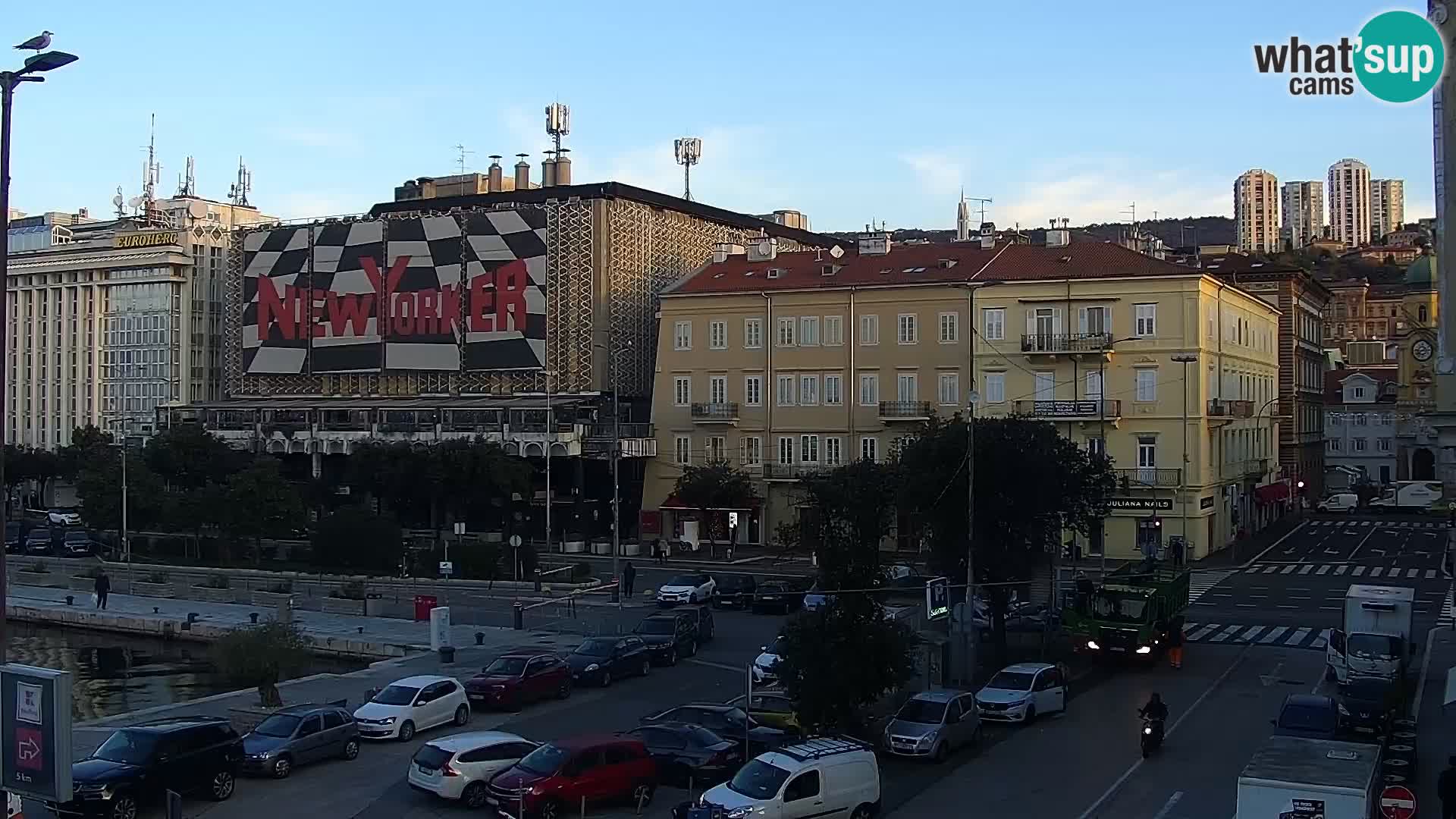 Riva i Marina u Rijeci – Web kamera uživo u Hrvatskoj