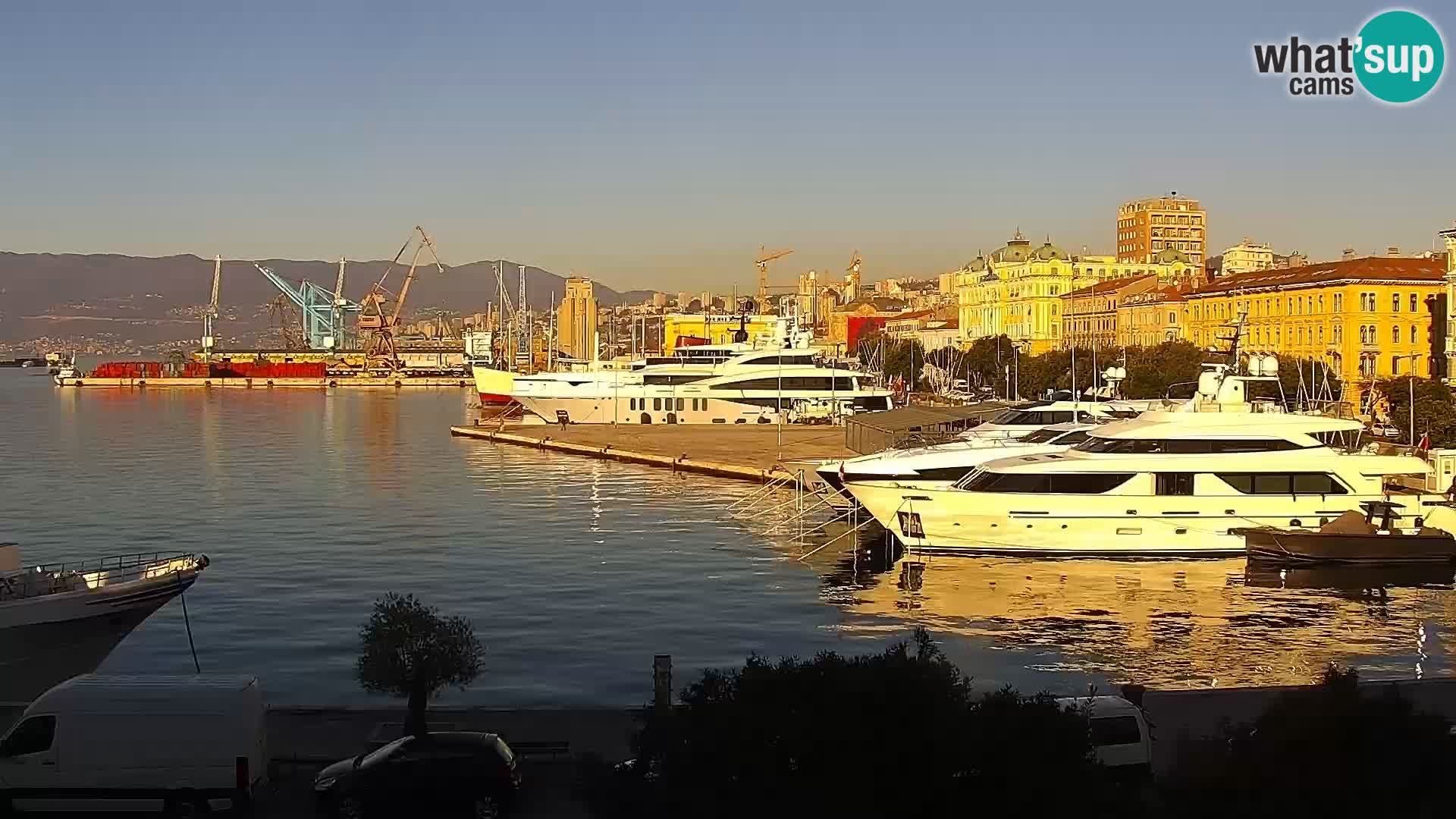 La Riva et Marina à Rijeka – Live Webcam Croatie