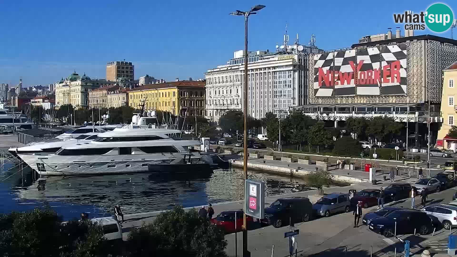 Riva in Marina v Reki – Spletna kamera v živo Hrvaška