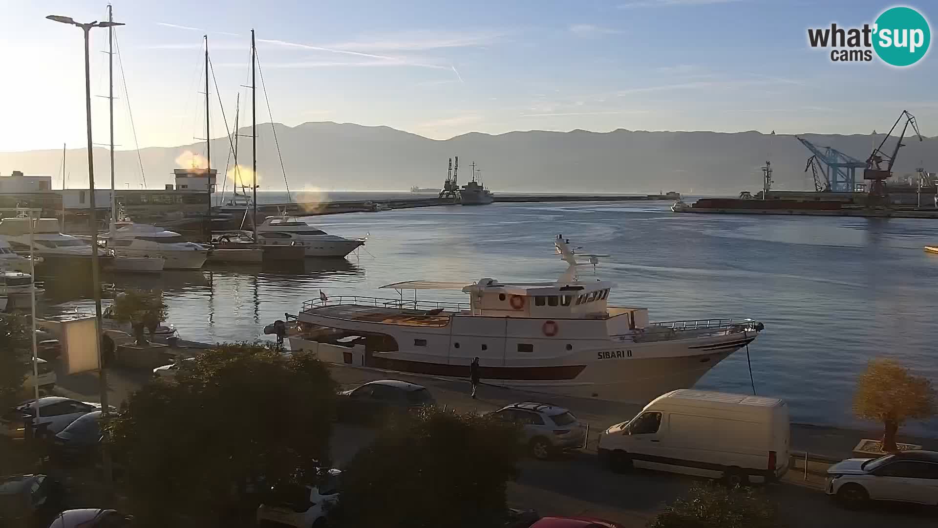 La Riva y Marina en Rijeka – Webcam en vivo Croacia
