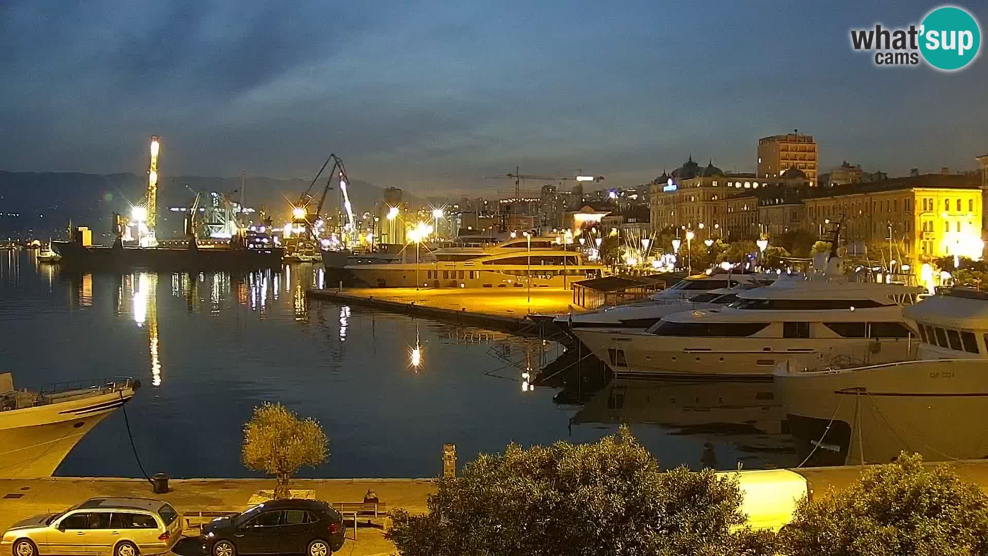 La Riva y Marina en Rijeka – Webcam en vivo Croacia